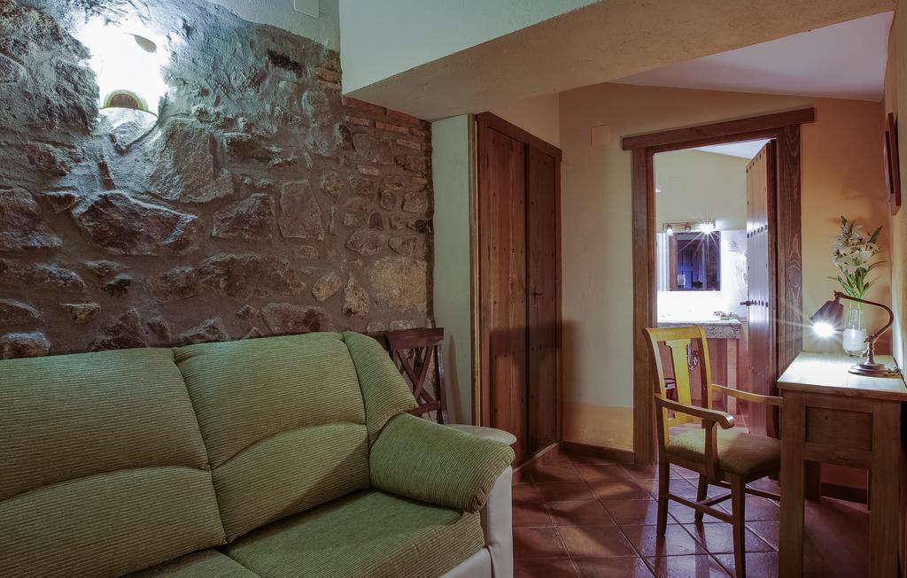 Casa Rural La Chimenea Navas del Madroño Екстериор снимка